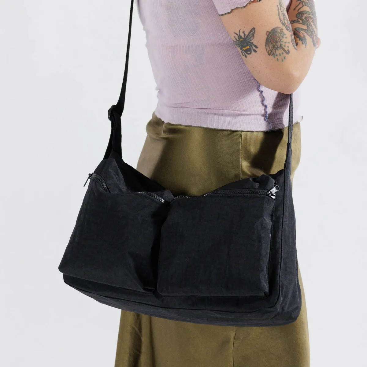 Baggu Large Cargo Crossbody in Black