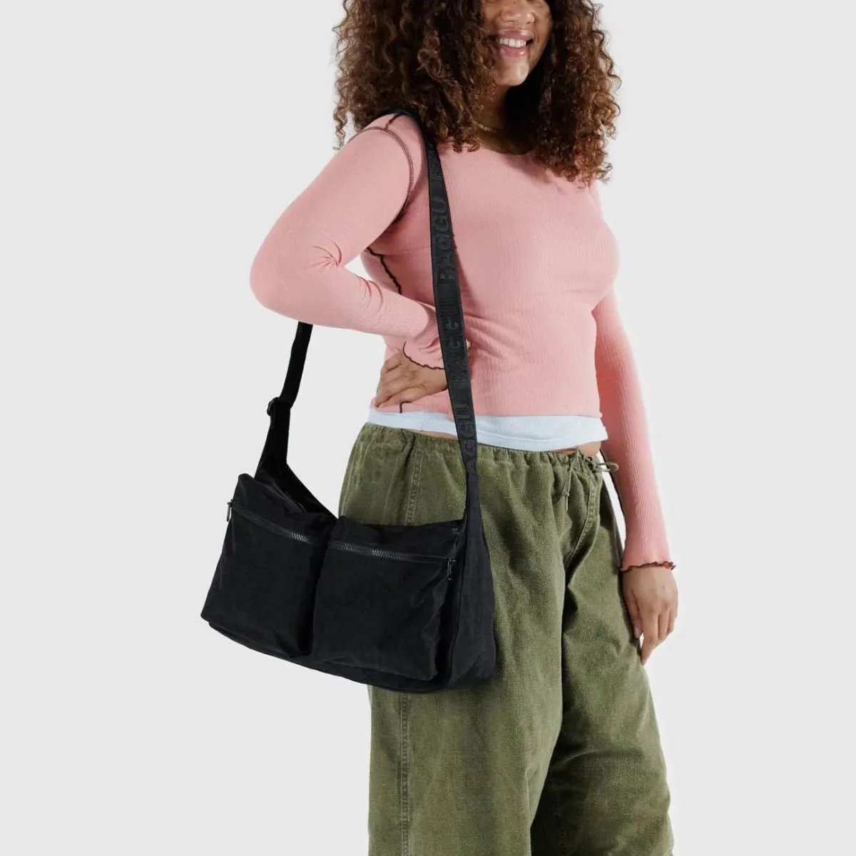 Baggu Large Cargo Crossbody in Black