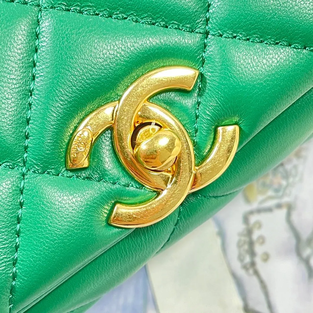 CHLLarge Flap Bag Gold Hardware Green For Women, Women&#8217;s Handbags, Shoulder Bags 9.1in/23cm AS3367