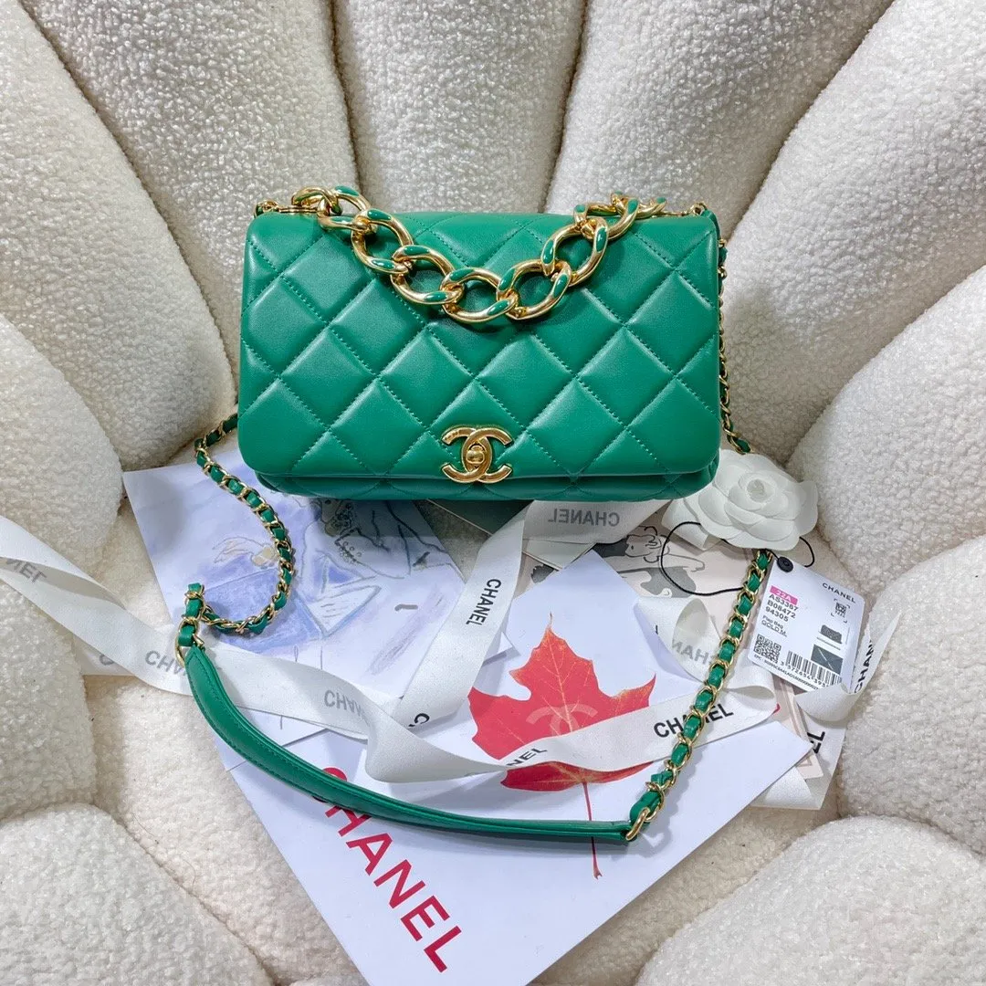 CHLLarge Flap Bag Gold Hardware Green For Women, Women&#8217;s Handbags, Shoulder Bags 9.1in/23cm AS3367