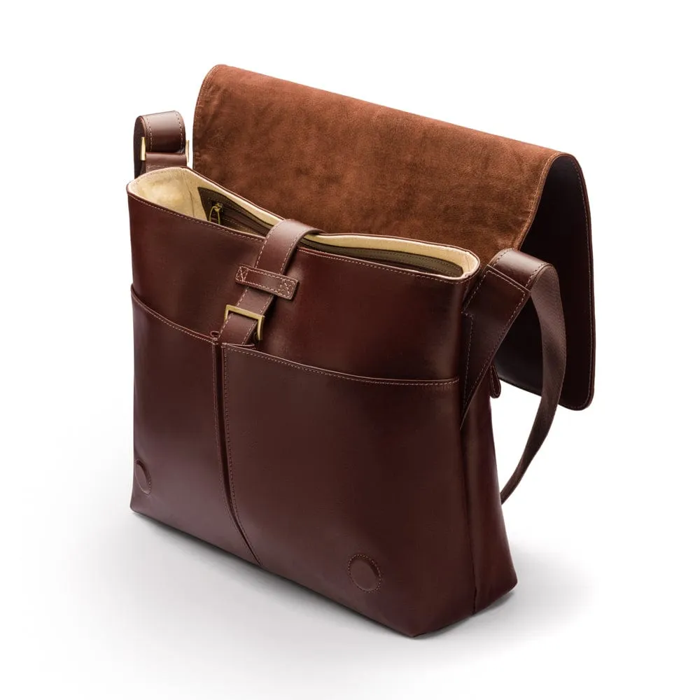 Classic Postman's Leather Messenger Bag - Brown