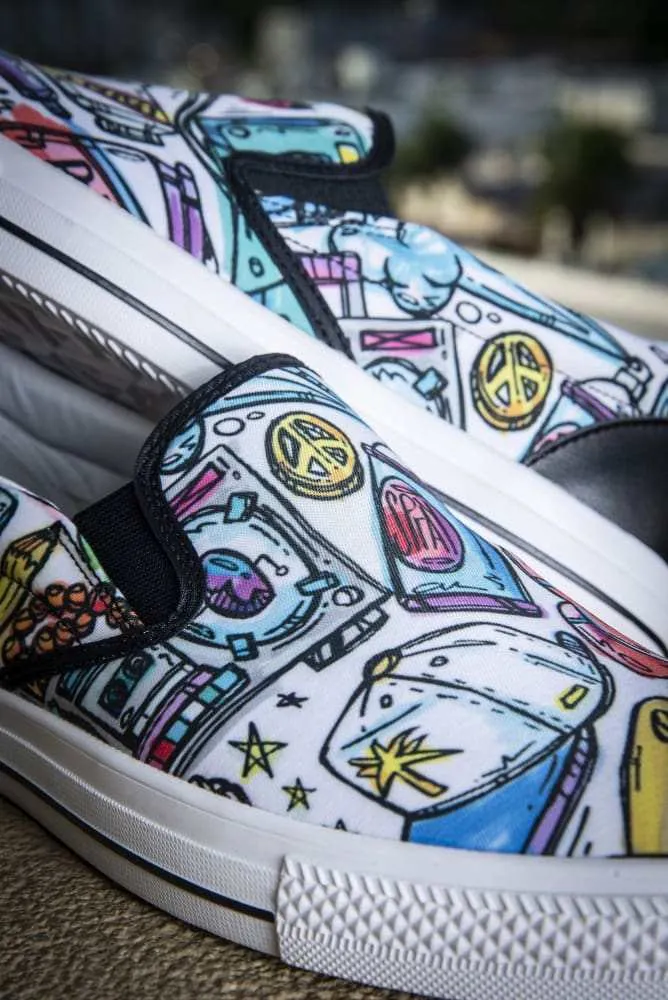 Funky Culture Pattern Print Canvas Ladies Slip On Low-Top Sneaker