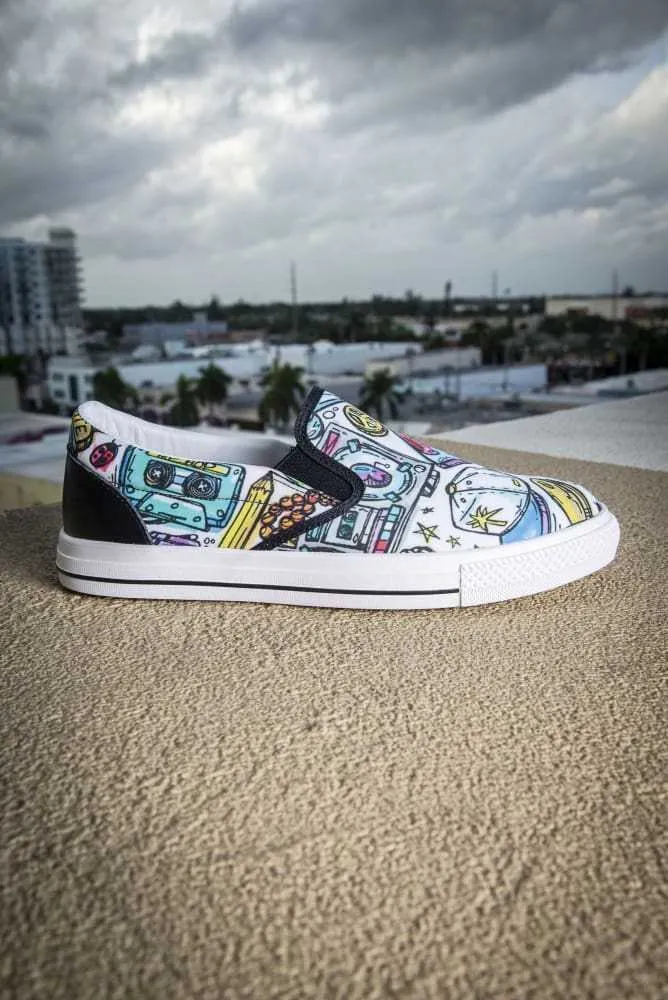 Funky Culture Pattern Print Canvas Ladies Slip On Low-Top Sneaker