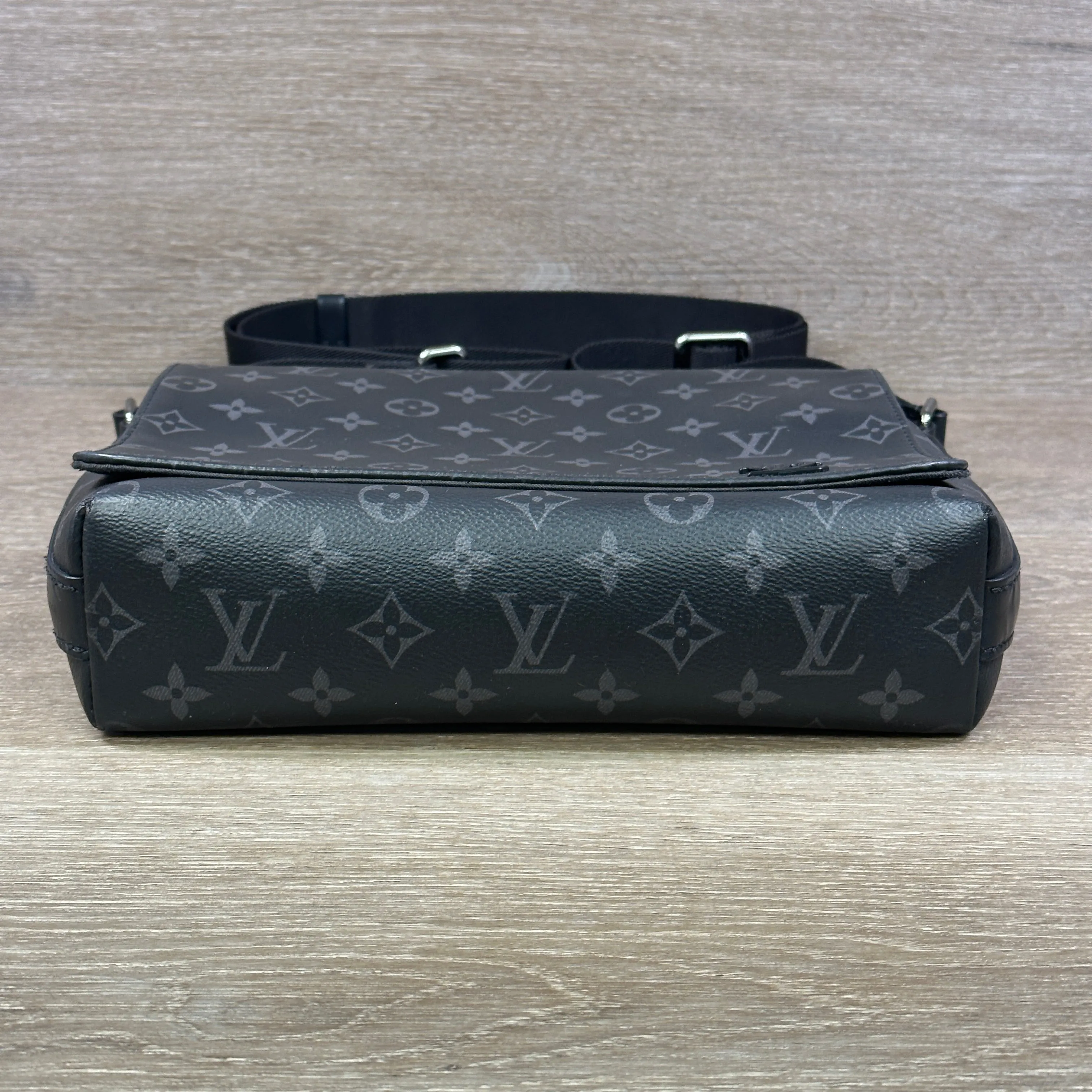 Louis Vuitton District Messenger Bag Monogram Eclipse Canvas PM