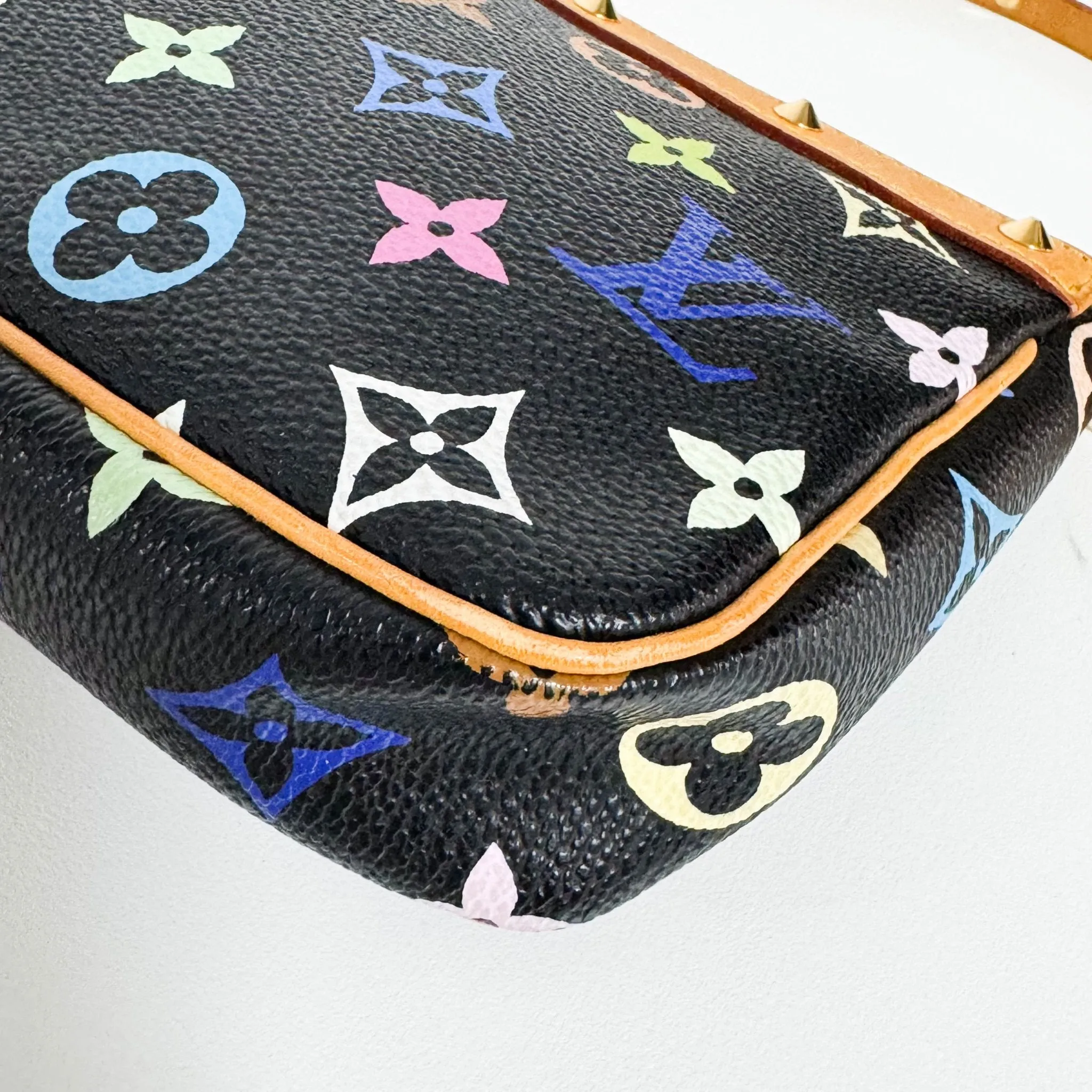 Louis Vuitton x Takashi Murakami Pochette Accessoire Monogram Multicolour Black