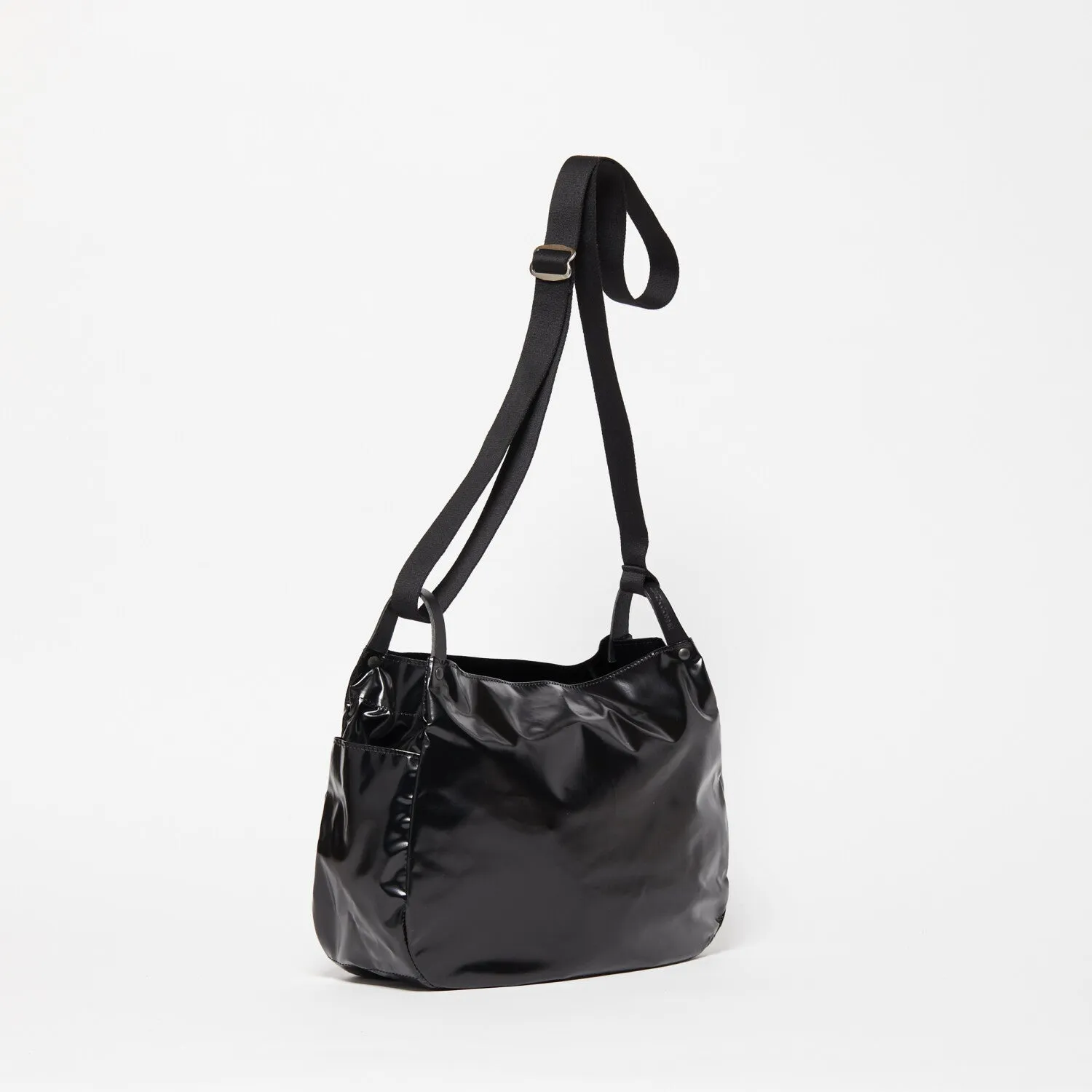 Mael Medium Crossbody Bag