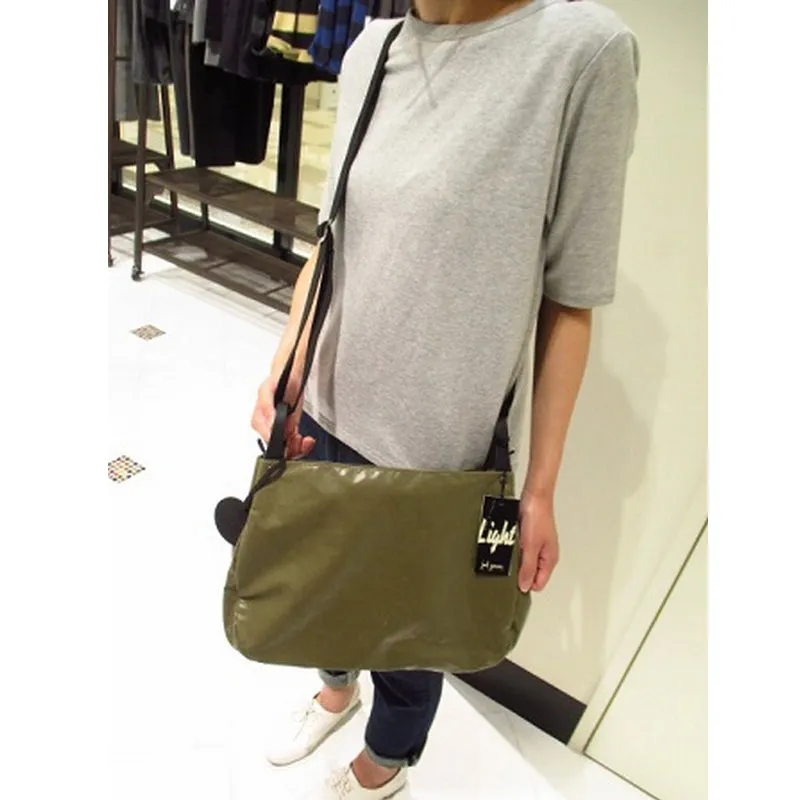 Mael Medium Crossbody Bag