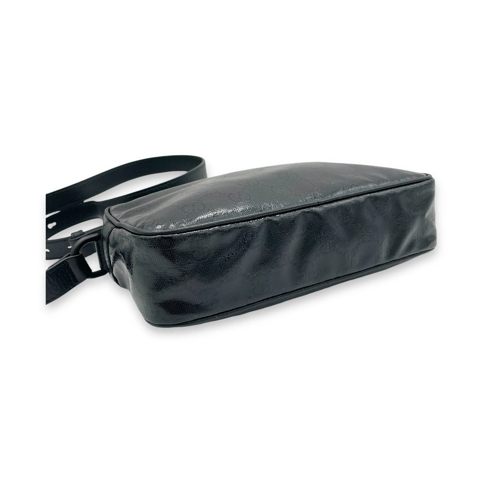 Messenger Black in Coated Canvas, black hardware