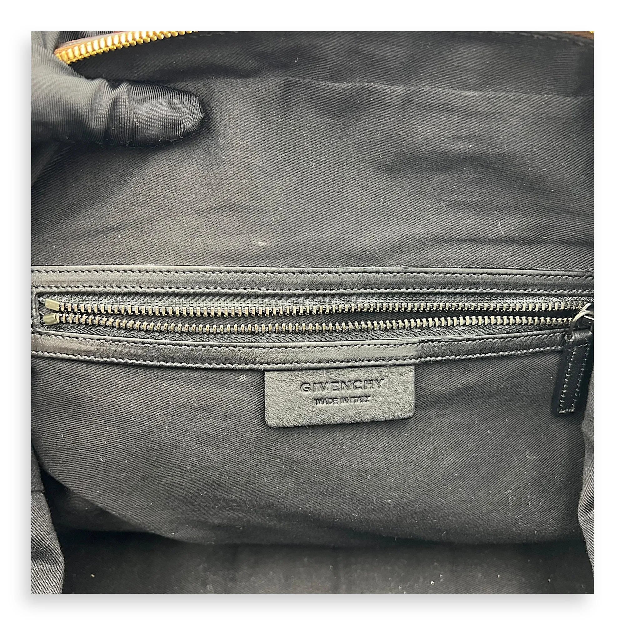 Nightingale Medium Brown Messenger in Lambskin, Gold hardware