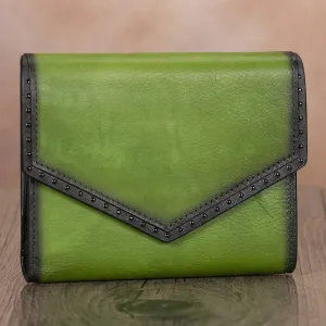 Small Women's Green Leather Trifold Wallet with Coin Pocket and Card Holder for Women