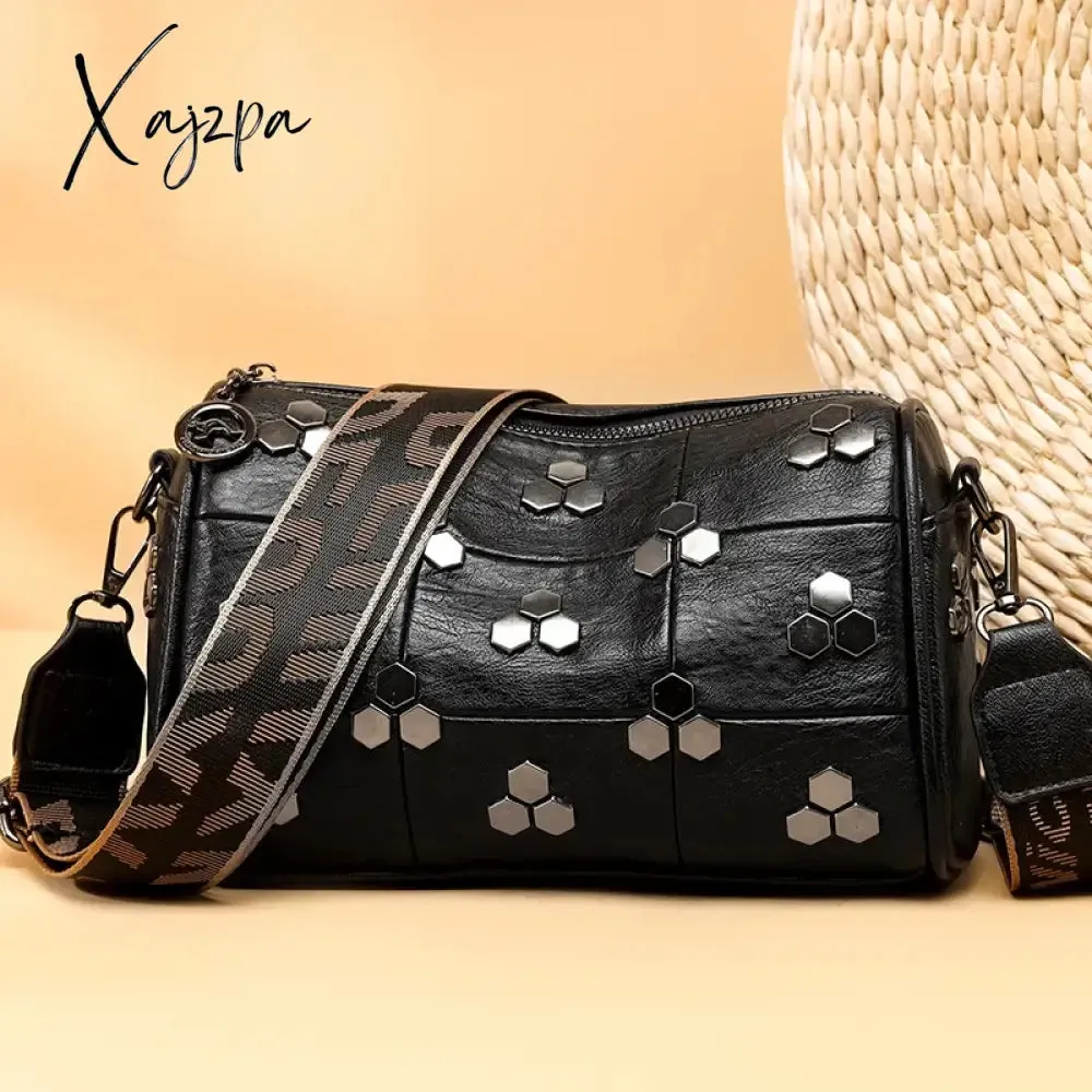 Vintage Rivet Leather Women Handbag and Purse Fashion Boston Pillow Crossbody Bag Large Capacity Female Designer Shoulder Bag