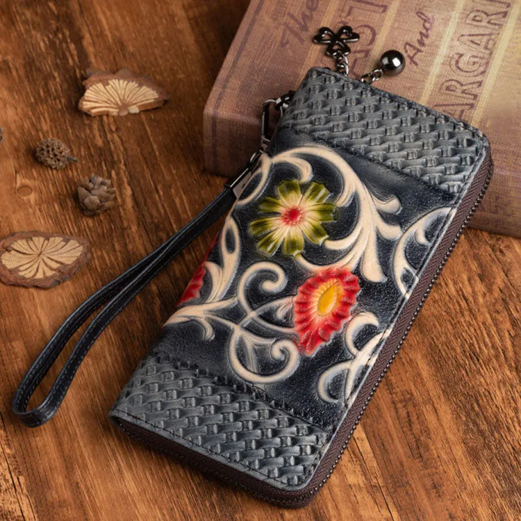 Women's Designer Embossed Leather Wallets on Sale Billfold For Women